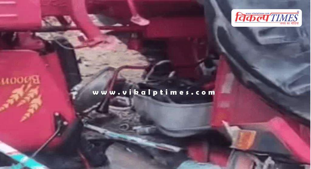 A tractor-trolley loaded with straw overturned in dara kanwas highway in kota