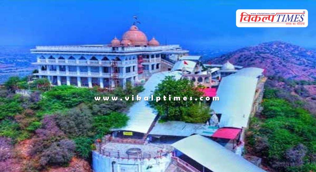 Gift to railway passengers on the occasion of Chauth Mata fair