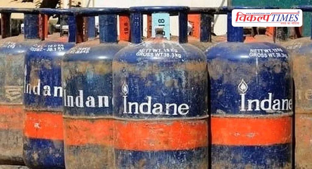 Commercial GAS cylinder price hiked by Rs 993 in Rajasthan