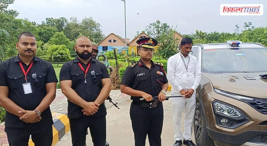 Brigadier Aryan Verma caught with army uniform and a car bearing star plates in Shahjahanpur Uttar Pradesh Vikalp Times