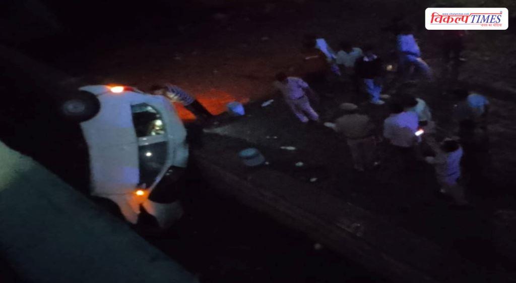 Delhi Mumbai Express Way road Accident drain falls car kota 15 June 26 Vikalp Times
